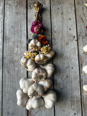 Garlic braid